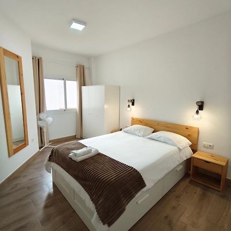 Precioso Apartamento Junto Al Casco Historico Málaga Kültér fotó